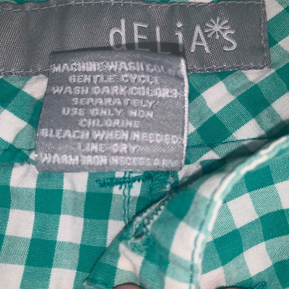 dEliA*s green checkered short size 7 pleated ADORABLE Heart Buttons! - Picture 6 of 10